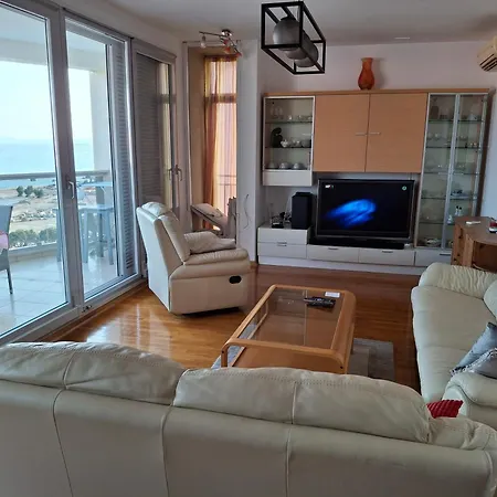 Luxury Tina By The Znjan Put Znjana 3c شقة سبليت